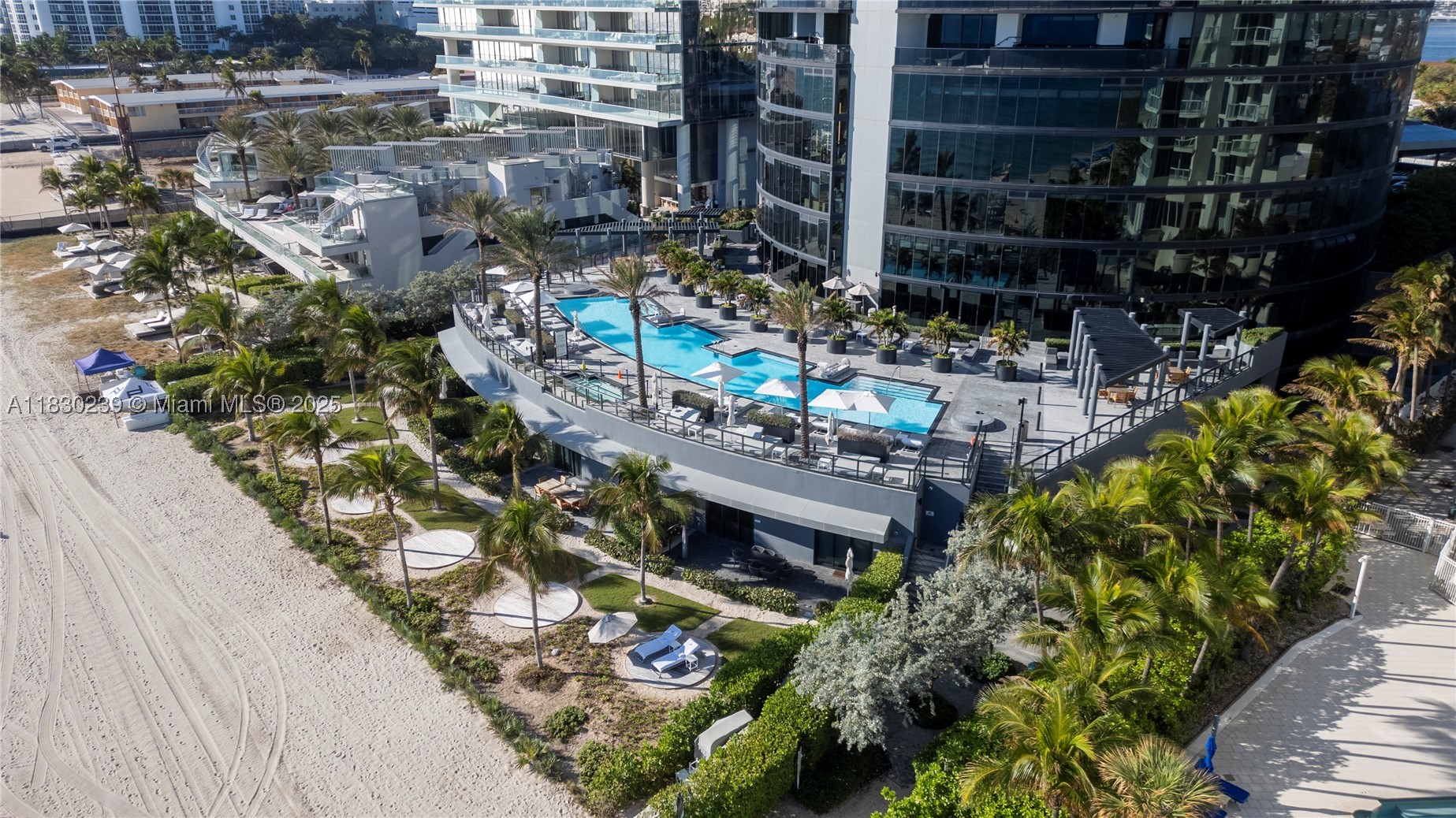 18555 Collins Ave #2303, Sunny Isles Beach FL 33160
