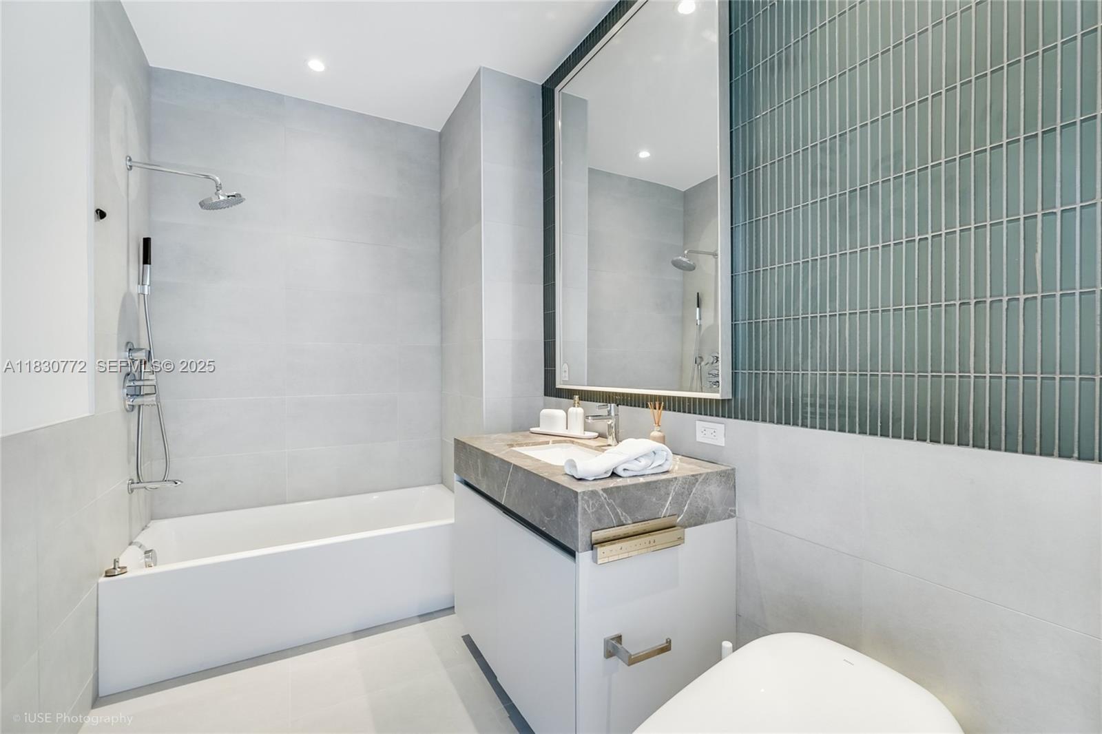 500 Alton Rd #4401, Miami Beach FL 33139