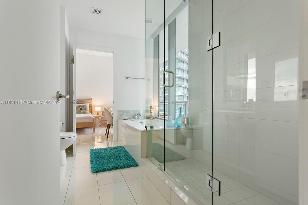 480 NE 31 st #2307, Miami FL 33137