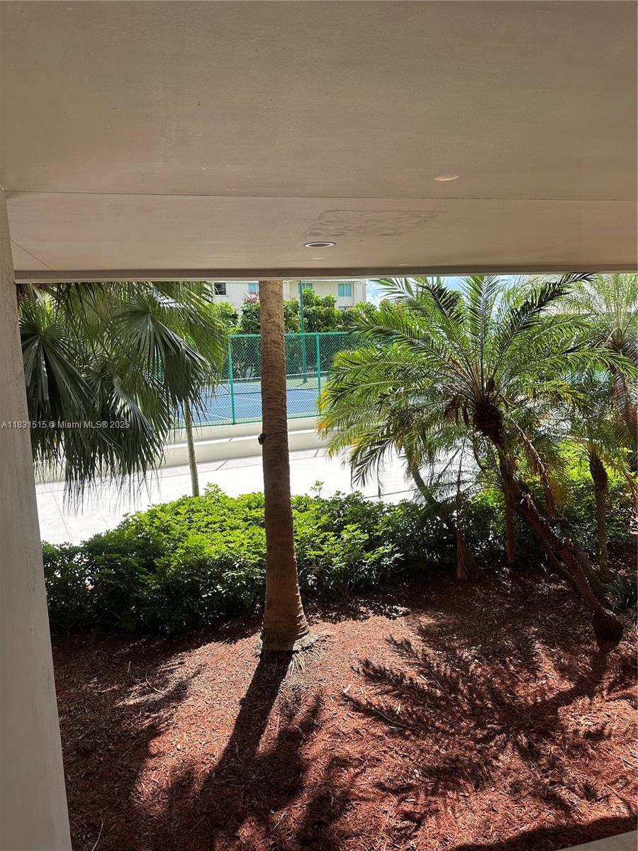 2333 Brickell Ave #901, Miami FL 33129