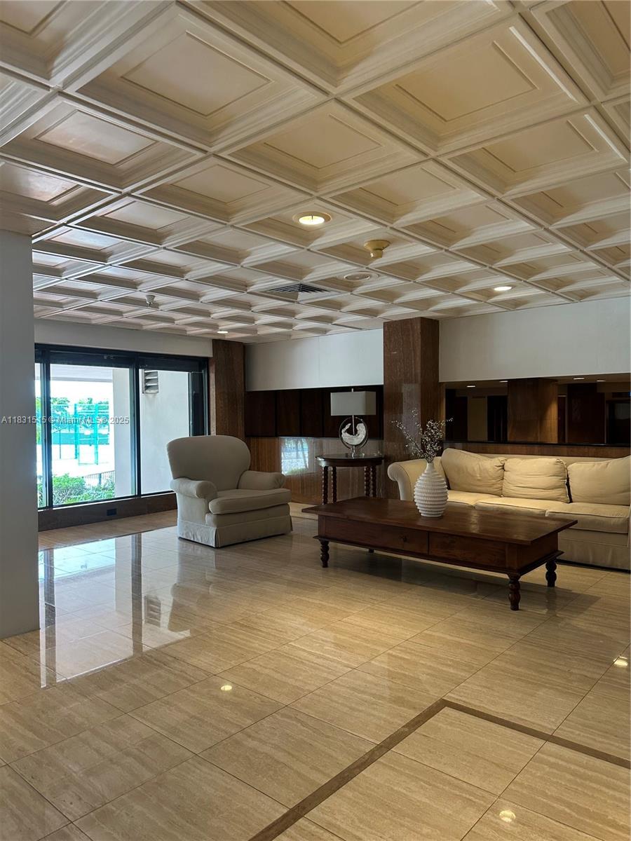 2333 Brickell Ave #901, Miami FL 33129
