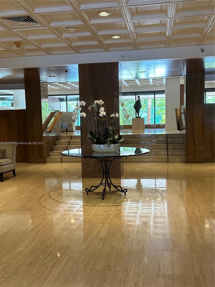 2333 Brickell Ave #901, Miami FL 33129