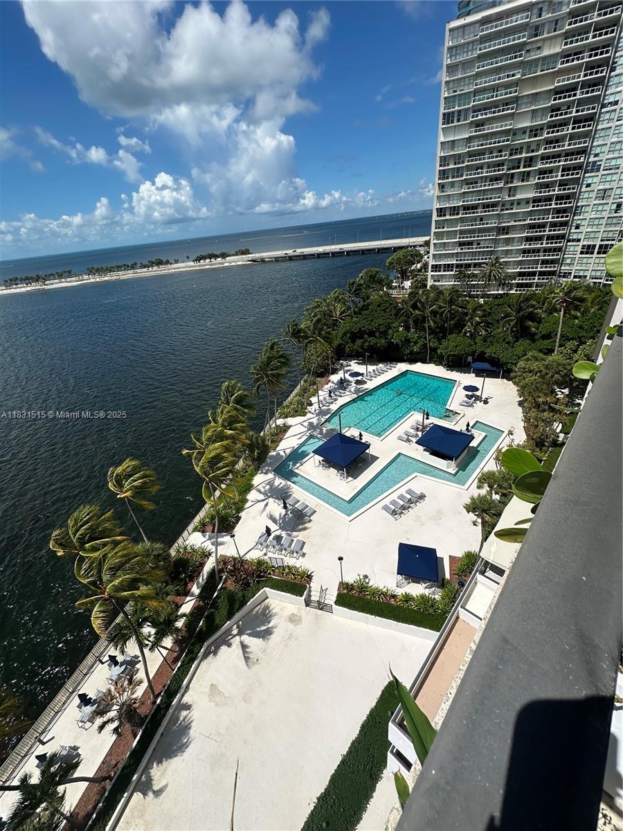 2333 Brickell Ave #901, Miami FL 33129
