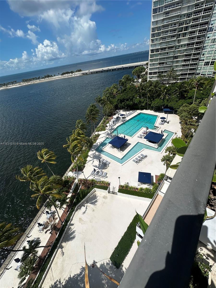 2333 Brickell Ave #901, Miami FL 33129