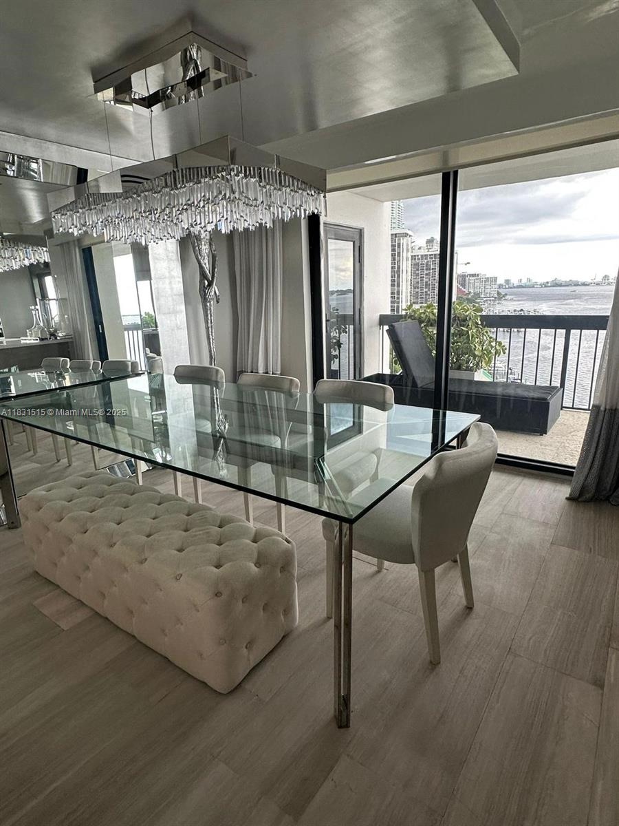 2333 Brickell Ave #901, Miami FL 33129