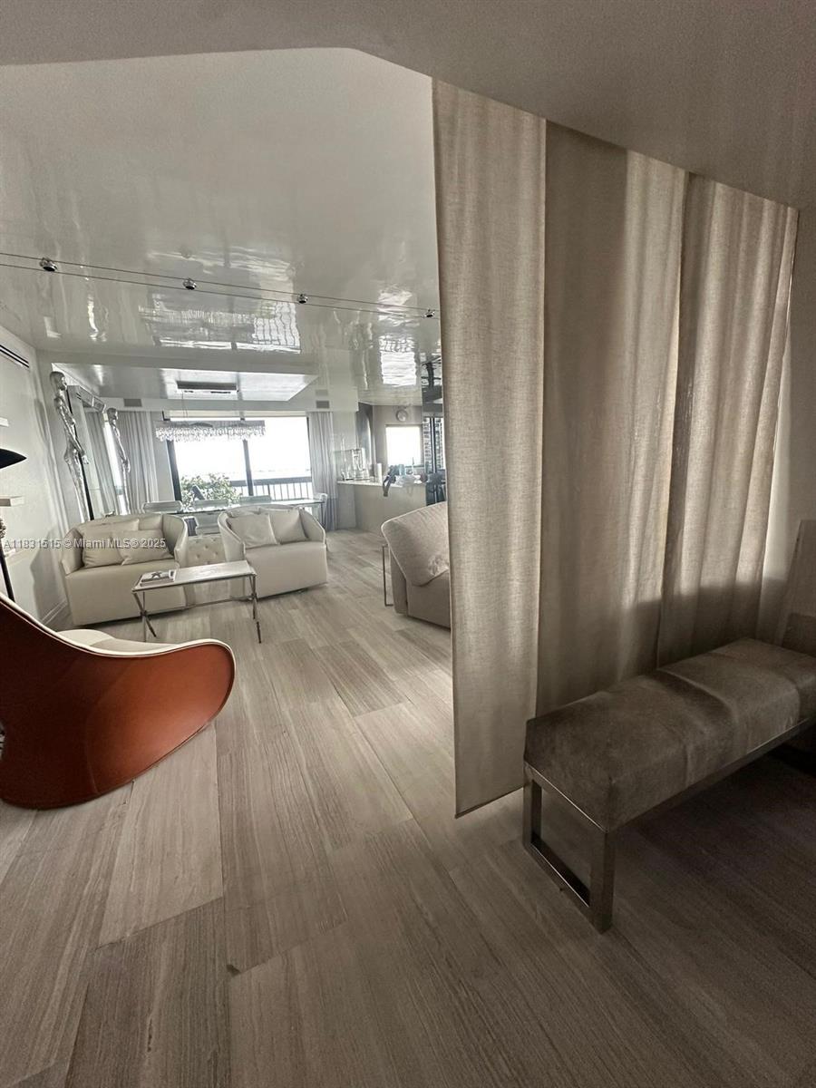 2333 Brickell Ave #901, Miami FL 33129