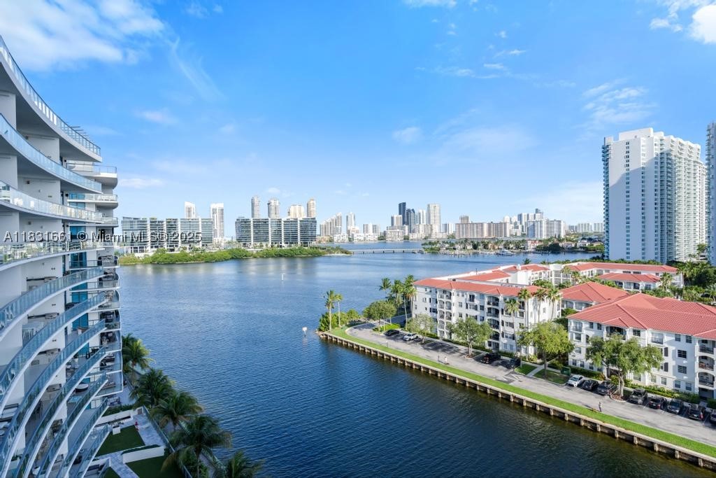 3250 NE 188th St #904, Aventura FL 33180