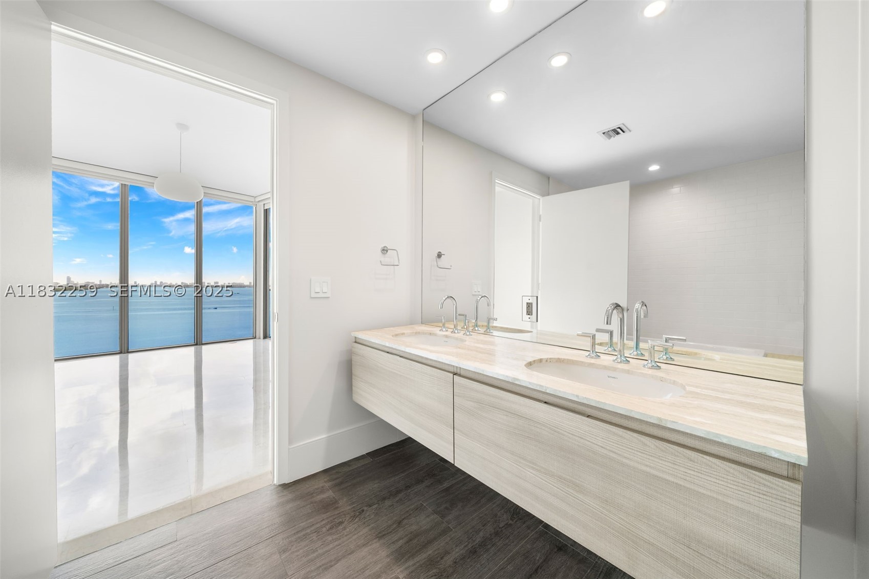 2900 NE 7th Ave #1603, Miami FL 33137