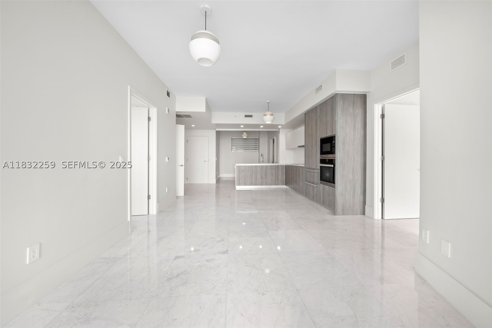 2900 NE 7th Ave #1603, Miami FL 33137
