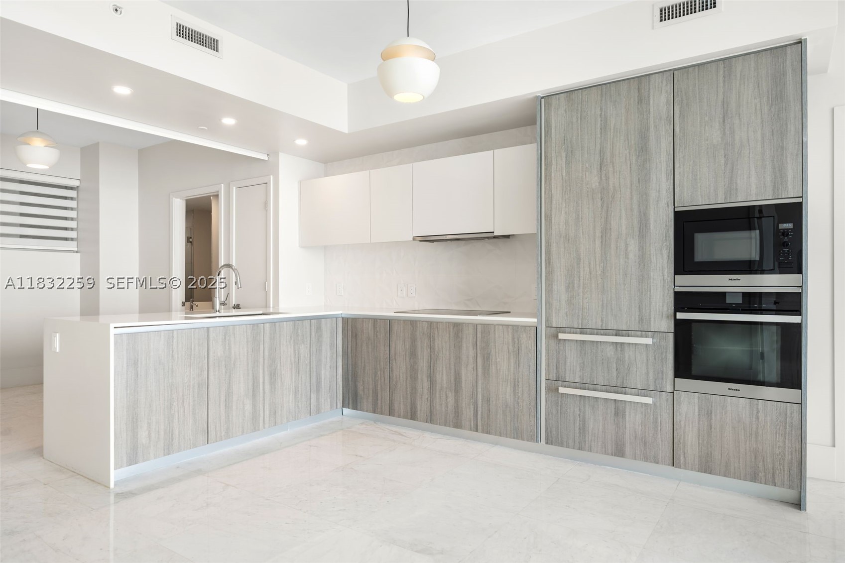 2900 NE 7th Ave #1603, Miami FL 33137