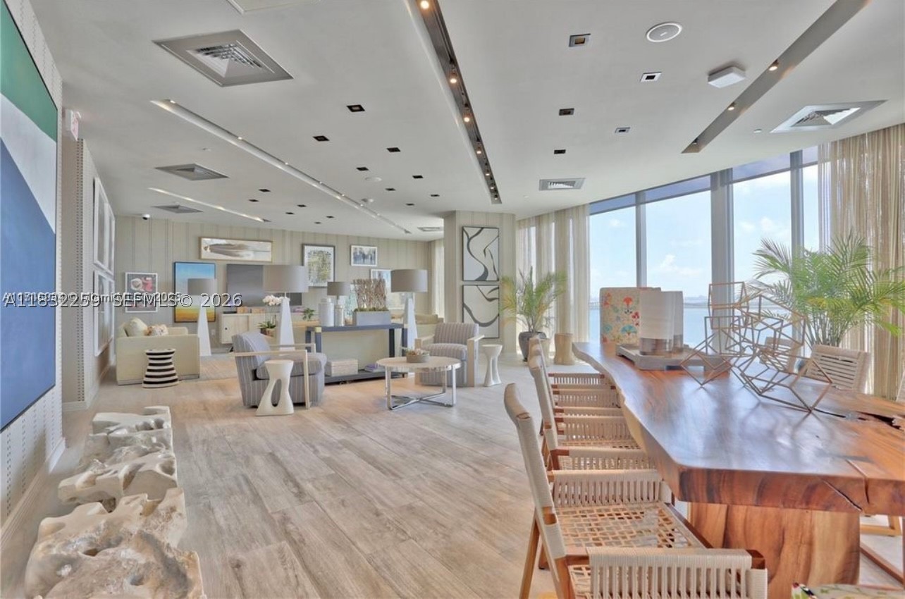 2900 NE 7th Ave #1603, Miami FL 33137