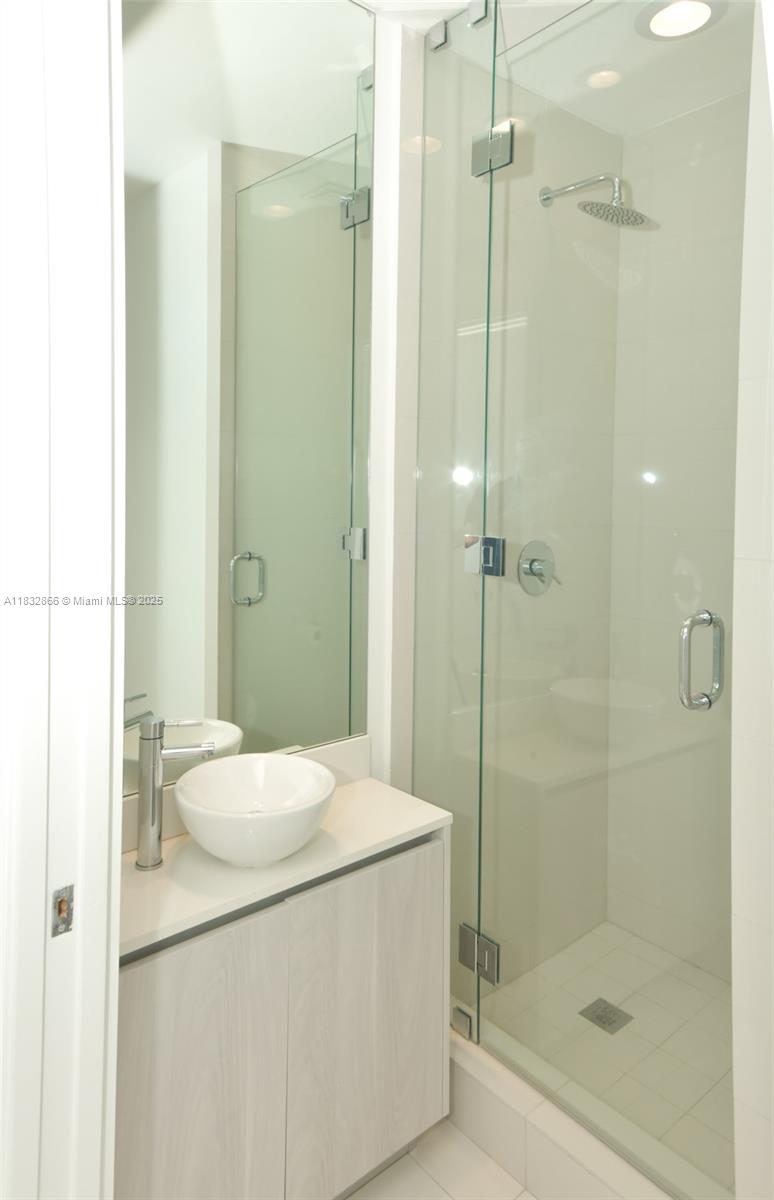 480 NE 31st St #3205, Miami FL 33137