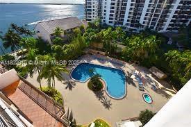 540 Brickell Key Dr #412, Miami FL 33131