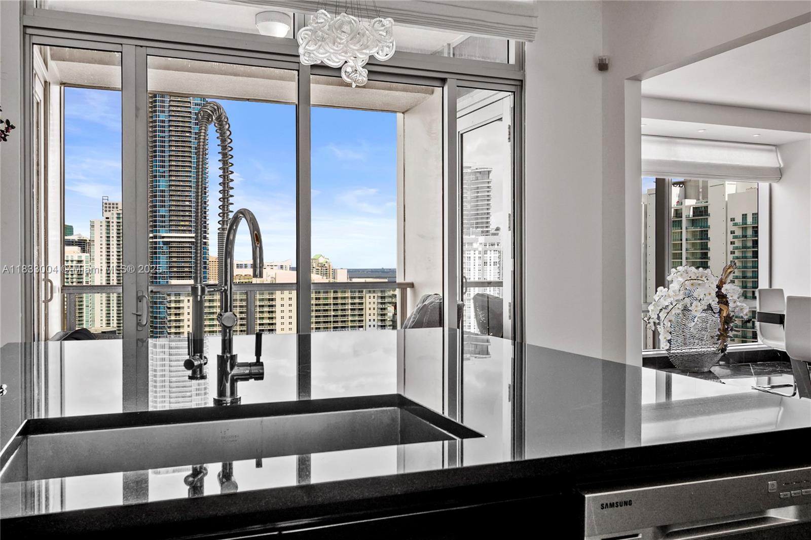 1425 Brickell Ave #42E, Miami FL 33131