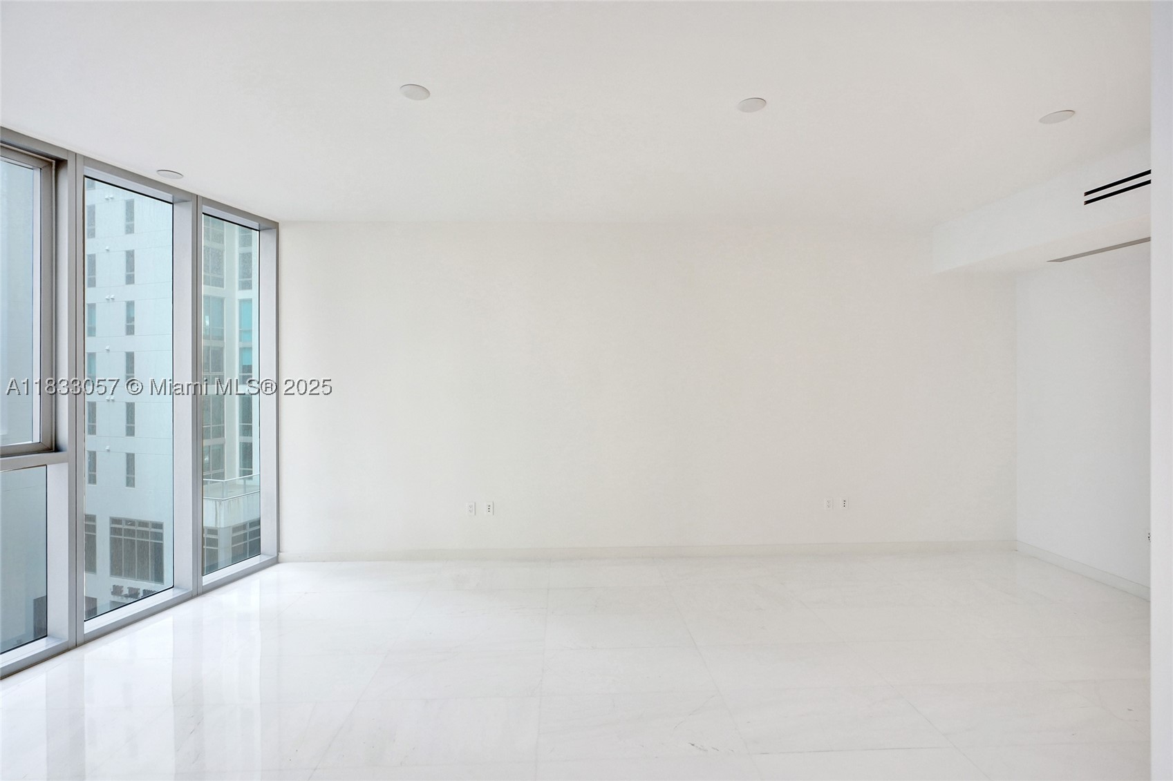 300 Biscayne Boulevard Way #505C, Miami FL 33131