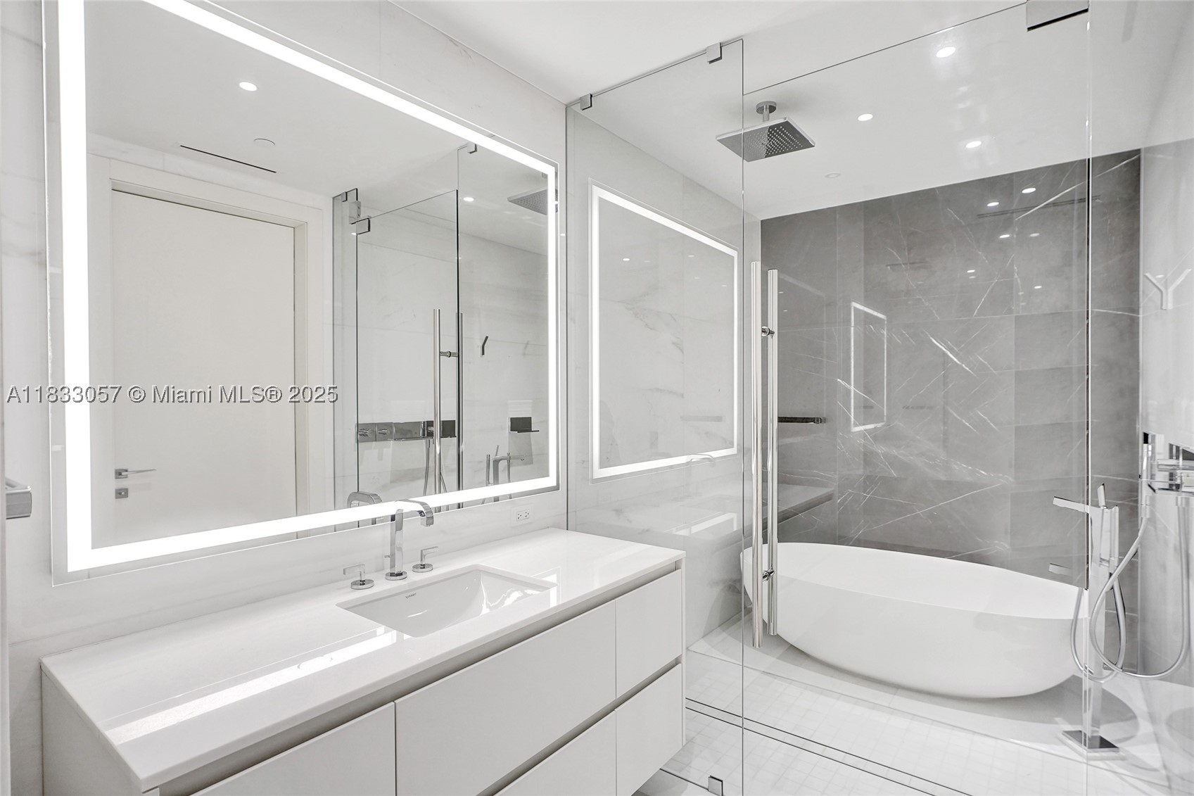 300 Biscayne Boulevard Way #505C, Miami FL 33131
