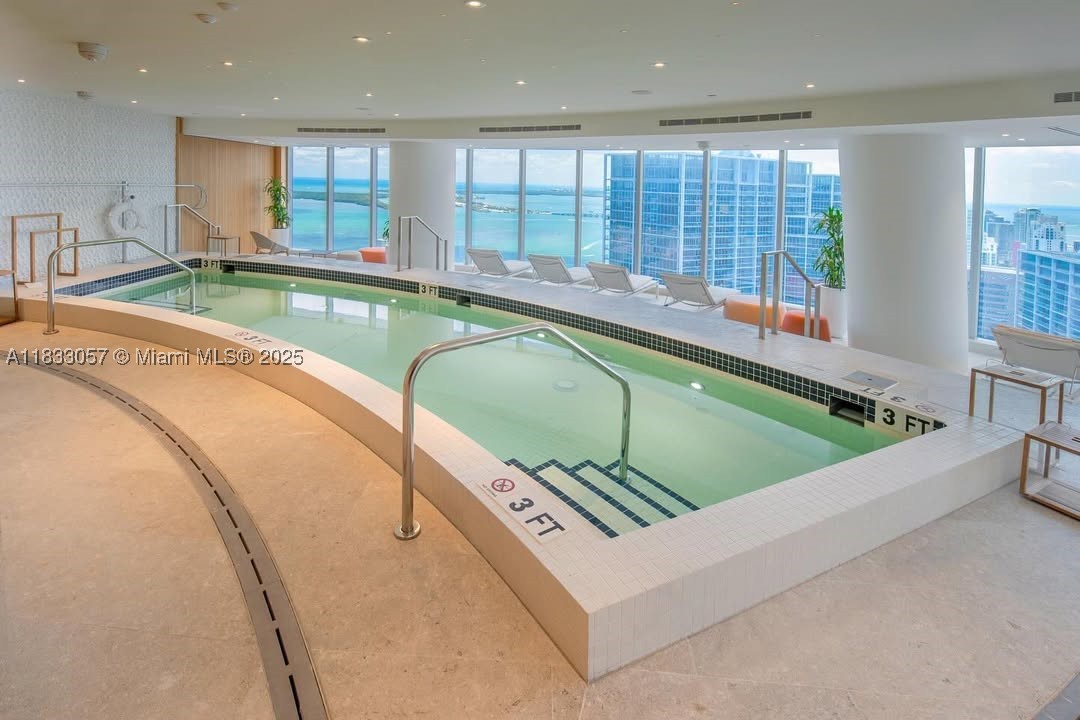 300 Biscayne Boulevard Way #505C, Miami FL 33131