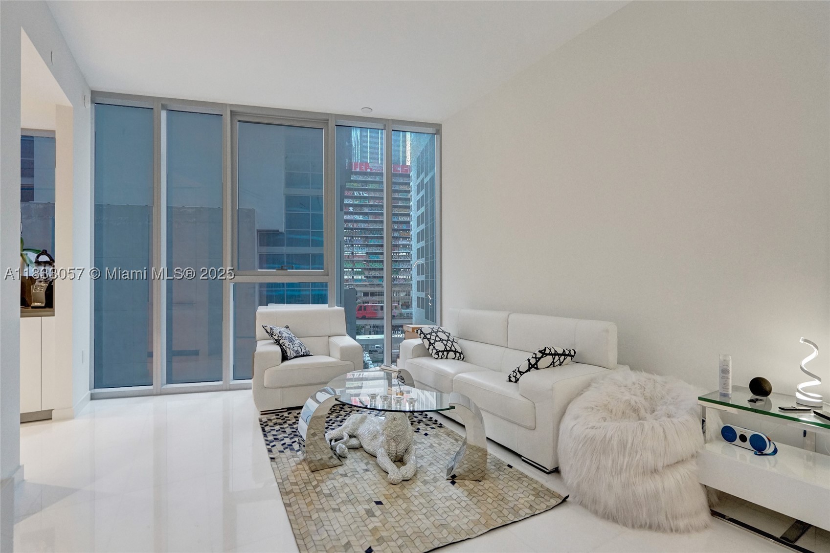 300 Biscayne Boulevard Way #505C, Miami FL 33131