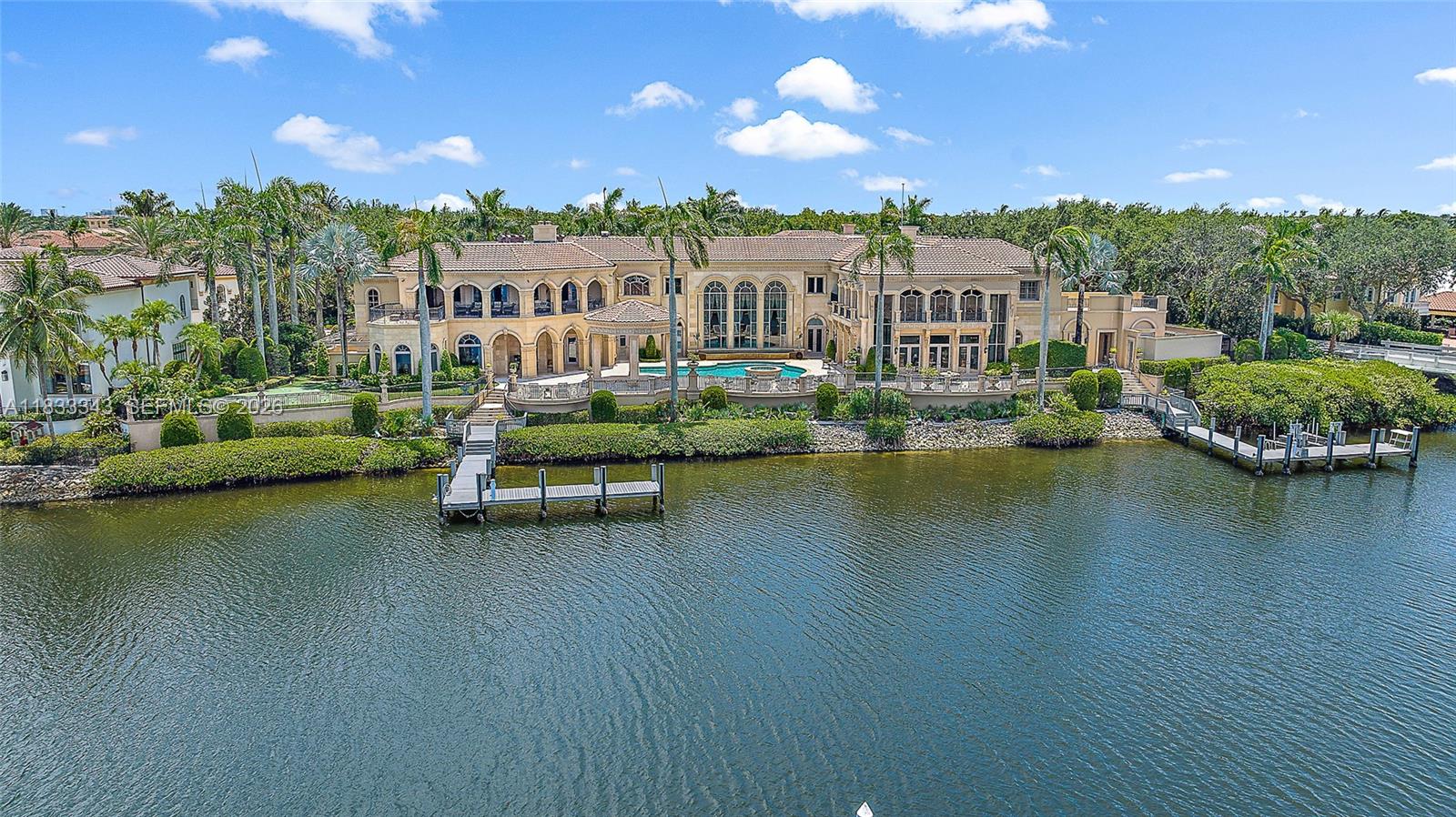 209 Commodore Dr, Jupiter FL 33477