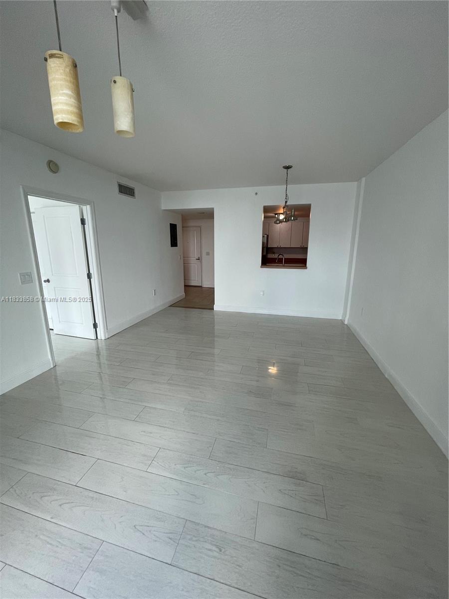 1250 S Miami Ave #1209, Miami FL 33130