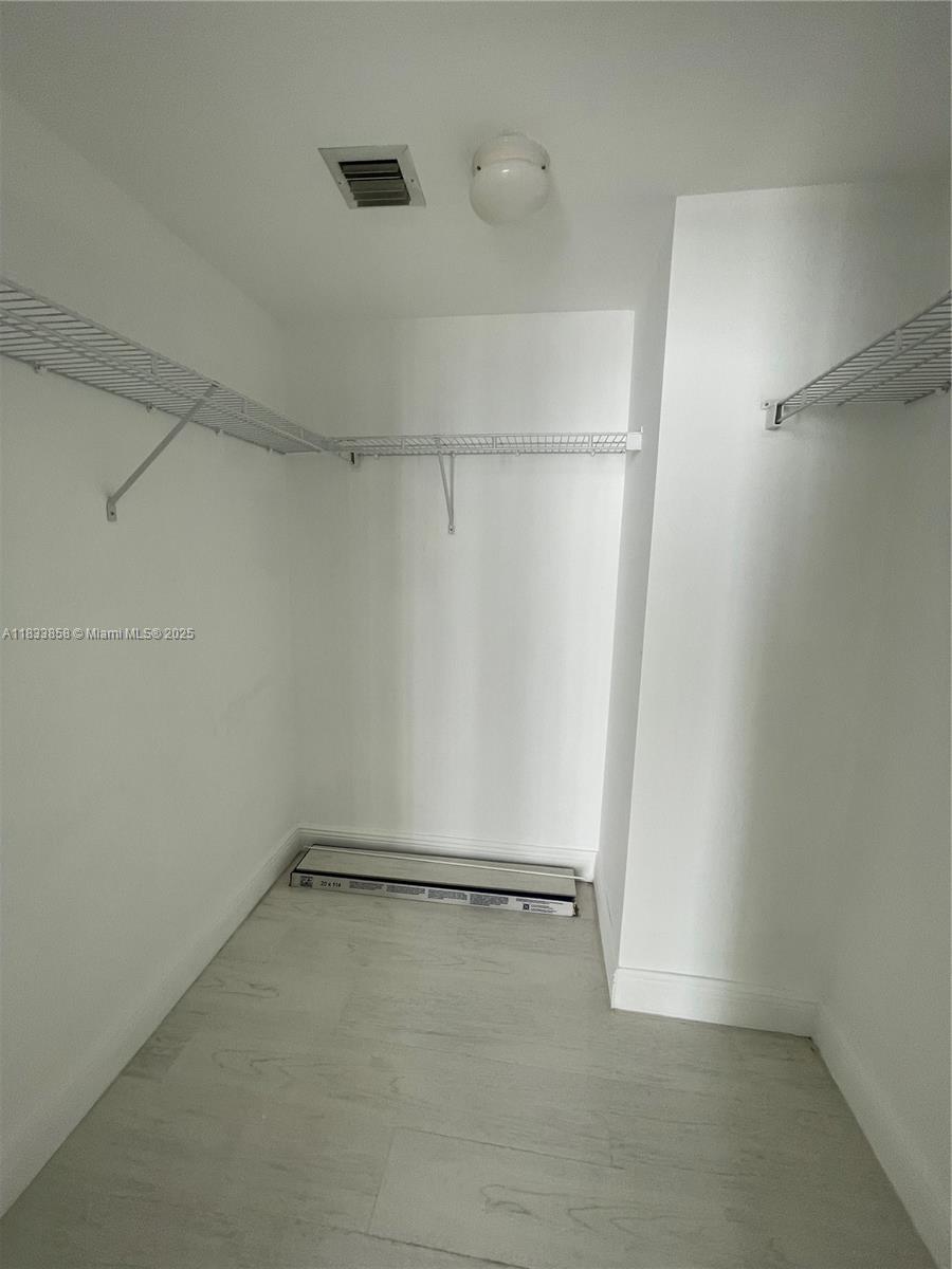 1250 S Miami Ave #1209, Miami FL 33130