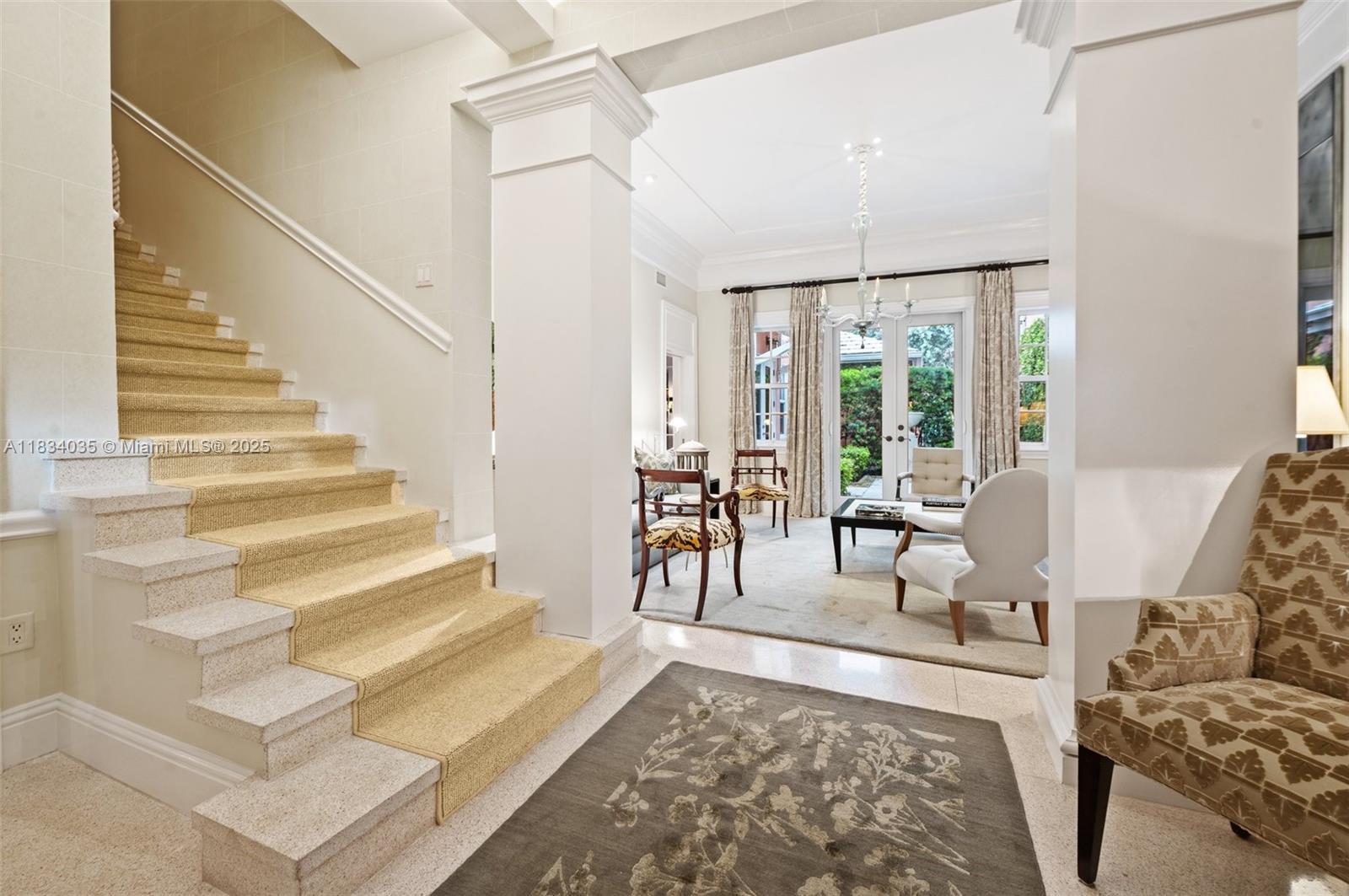 568 Loretto Ave #11, Coral Gables FL 33146