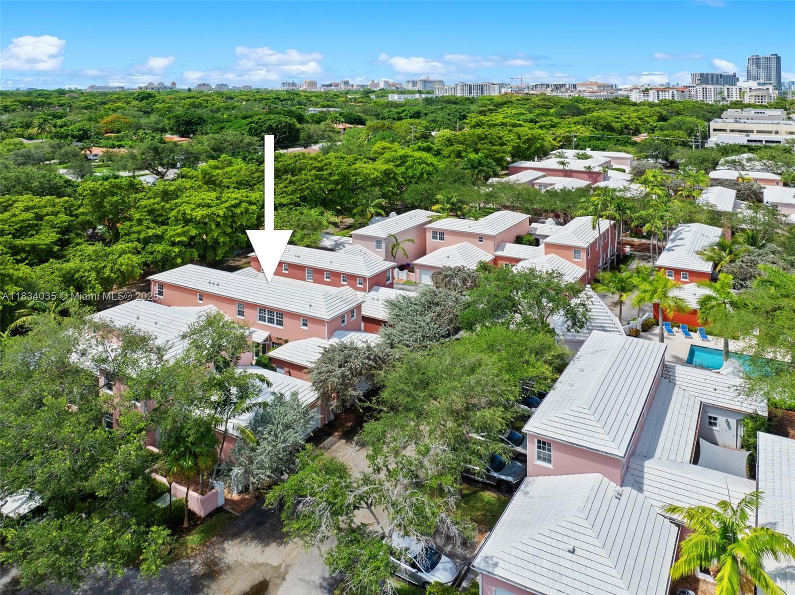 568 Loretto Ave #11, Coral Gables FL 33146