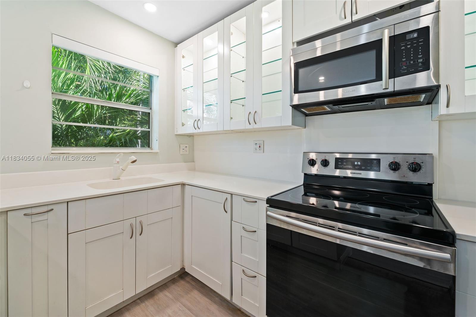 7865 SW 57th Ave #48D, South Miami FL 33143