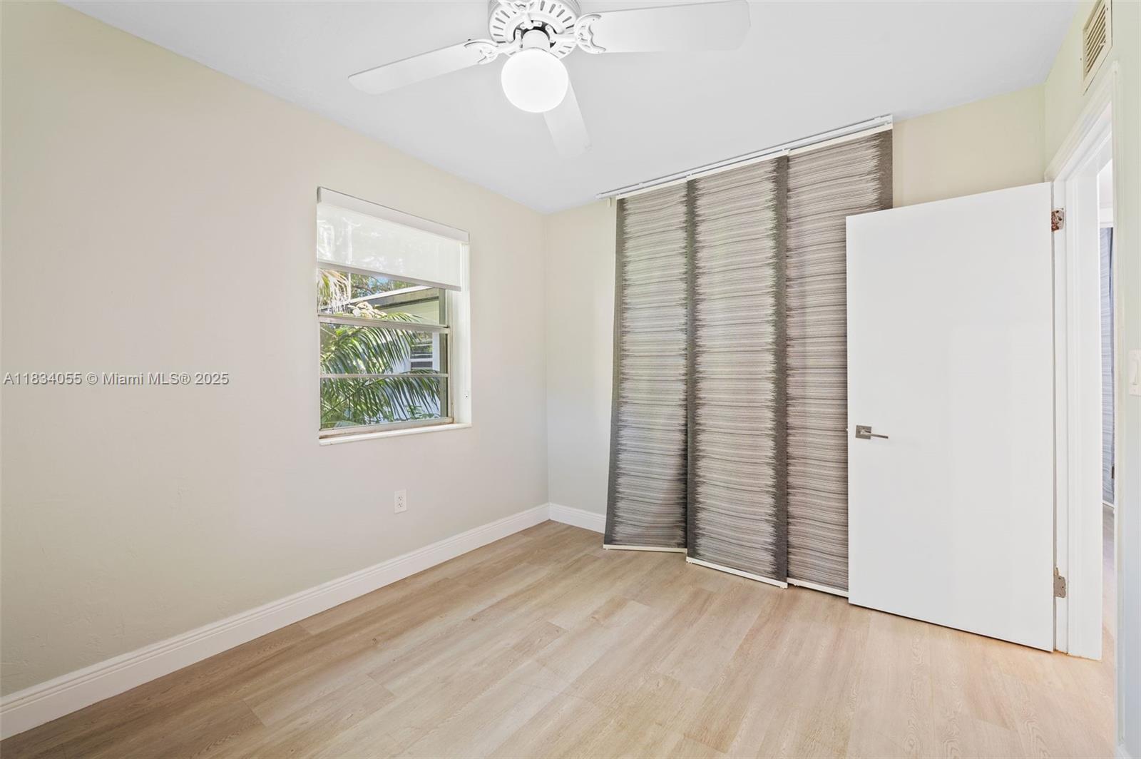 7865 SW 57th Ave #48D, South Miami FL 33143