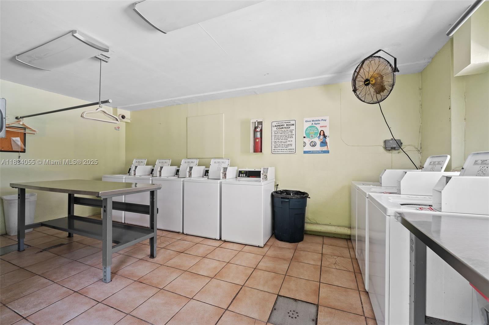 7865 SW 57th Ave #48D, South Miami FL 33143