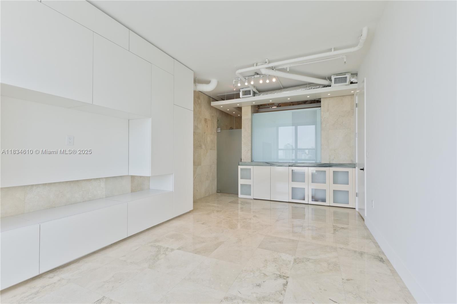 1155 Brickell Bay Dr #PH 208, Miami FL 33131