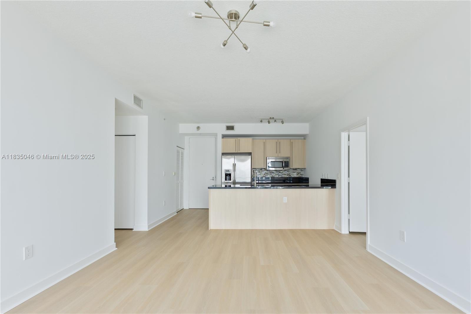 1111 SW 1st Ave #2822-N, Miami FL 33130