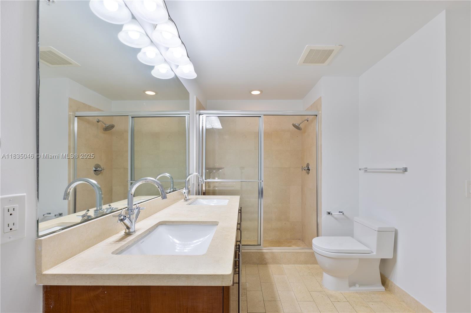 1111 SW 1st Ave #2822-N, Miami FL 33130