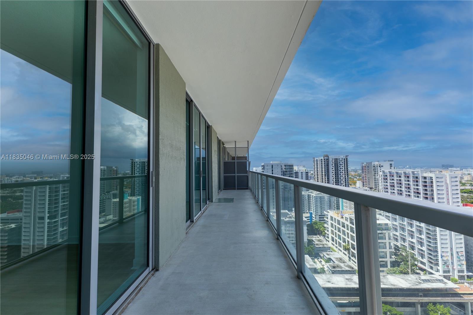 1111 SW 1st Ave #2822-N, Miami FL 33130