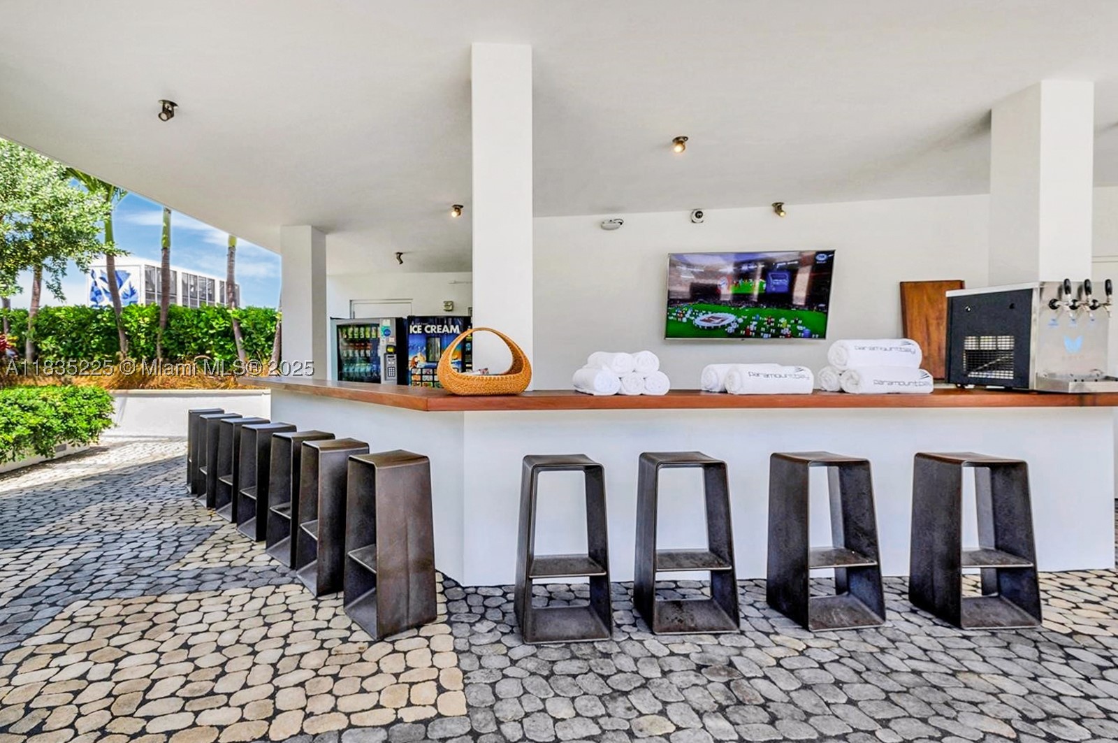 2020 N Bayshore Dr #2801, Miami FL 33137
