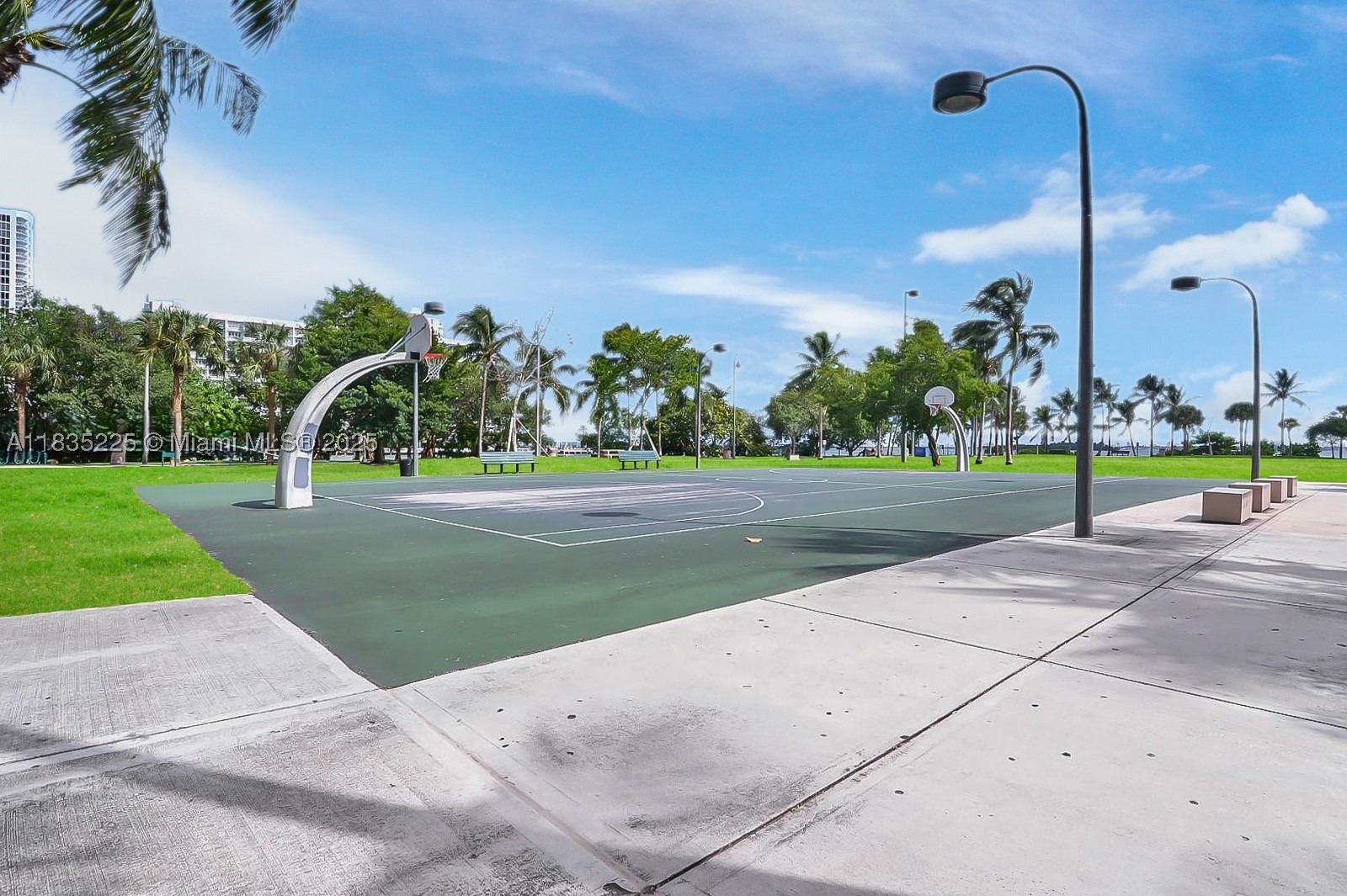 2020 N Bayshore Dr #2801, Miami FL 33137