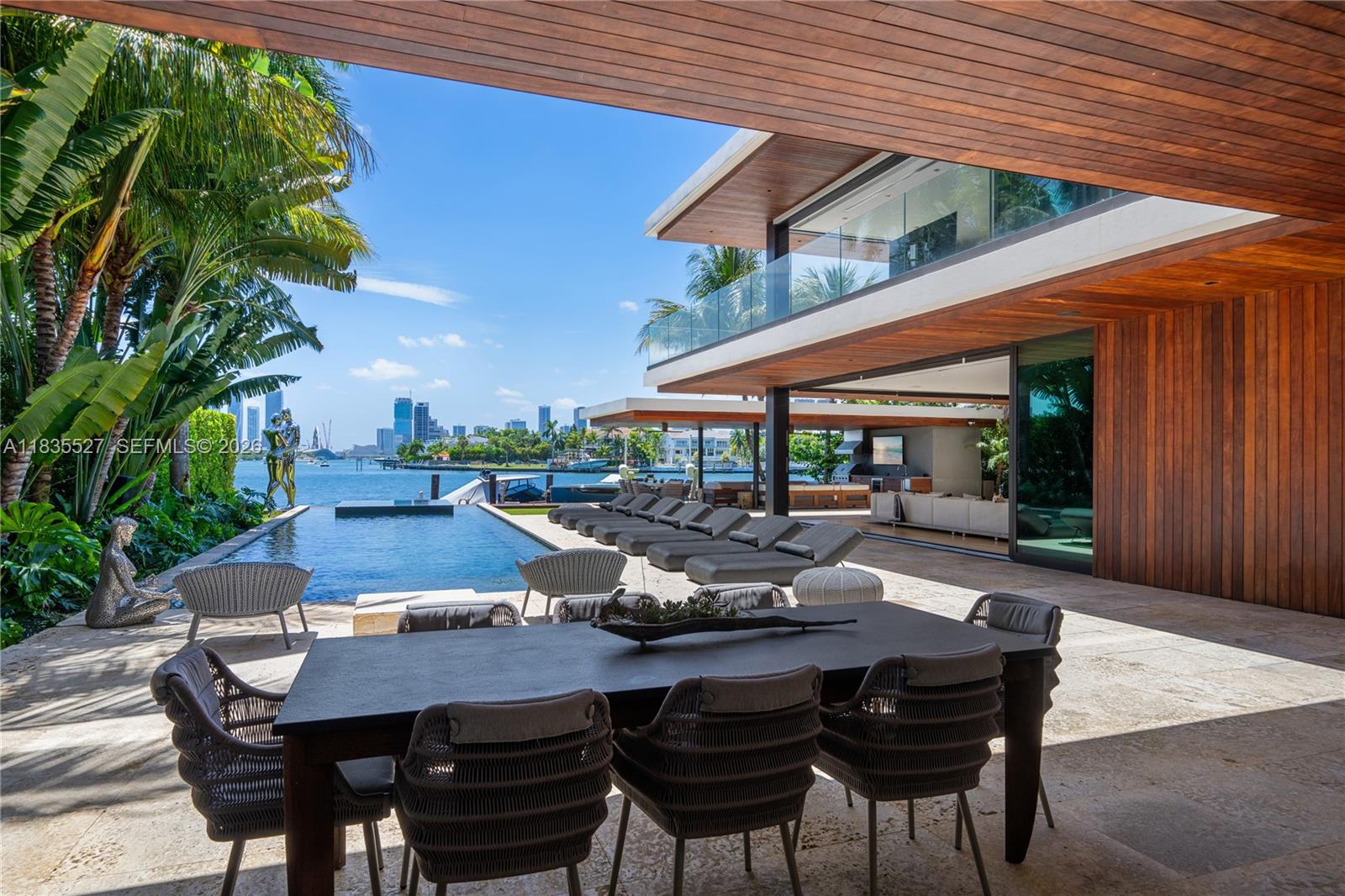 126 W San Marino Dr, Miami Beach FL 33139