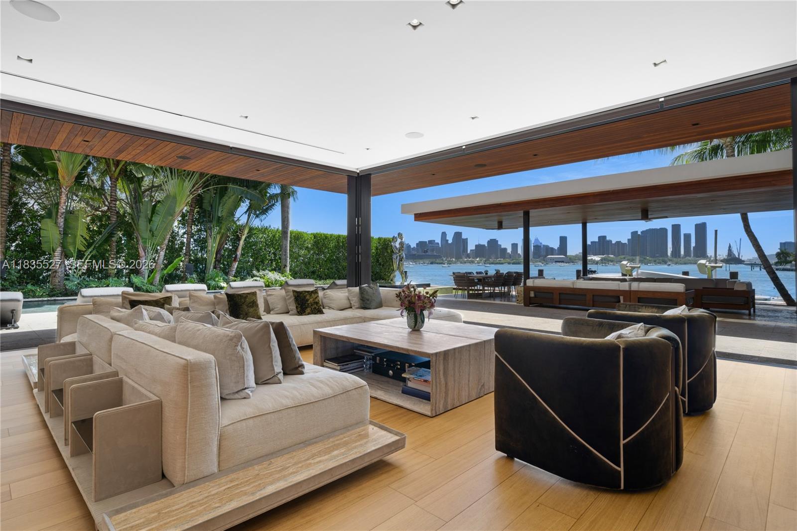 126 W San Marino Dr, Miami Beach FL 33139