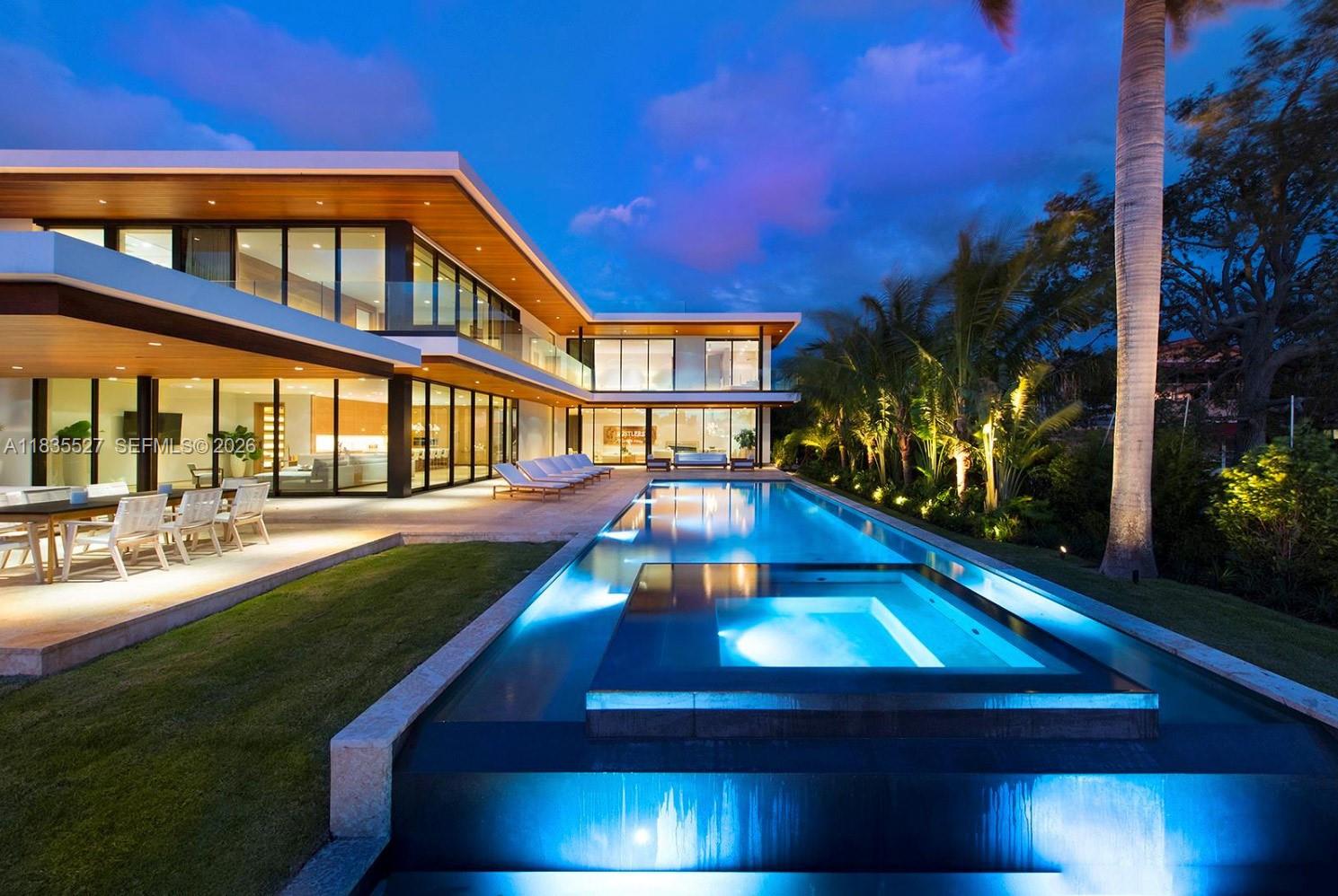 126 W San Marino Dr, Miami Beach FL 33139