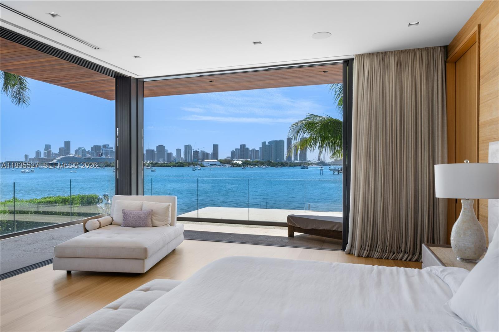 126 W San Marino Dr, Miami Beach FL 33139