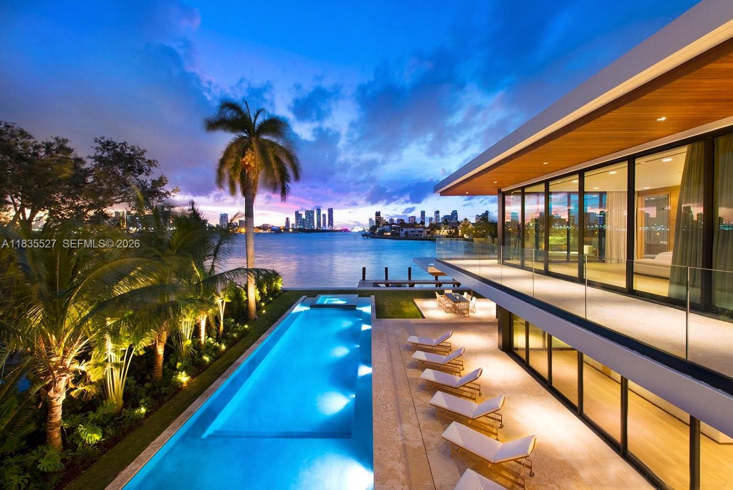 126 W San Marino Dr, Miami Beach FL 33139