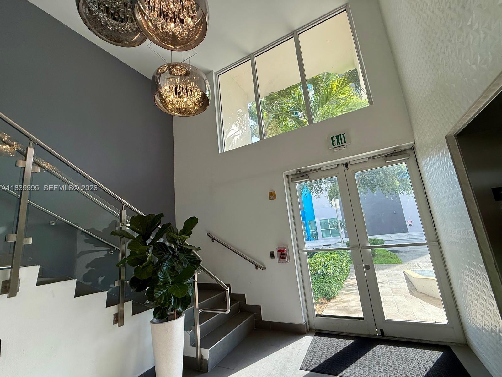 280 SW 20th Rd #404, Miami FL 33129