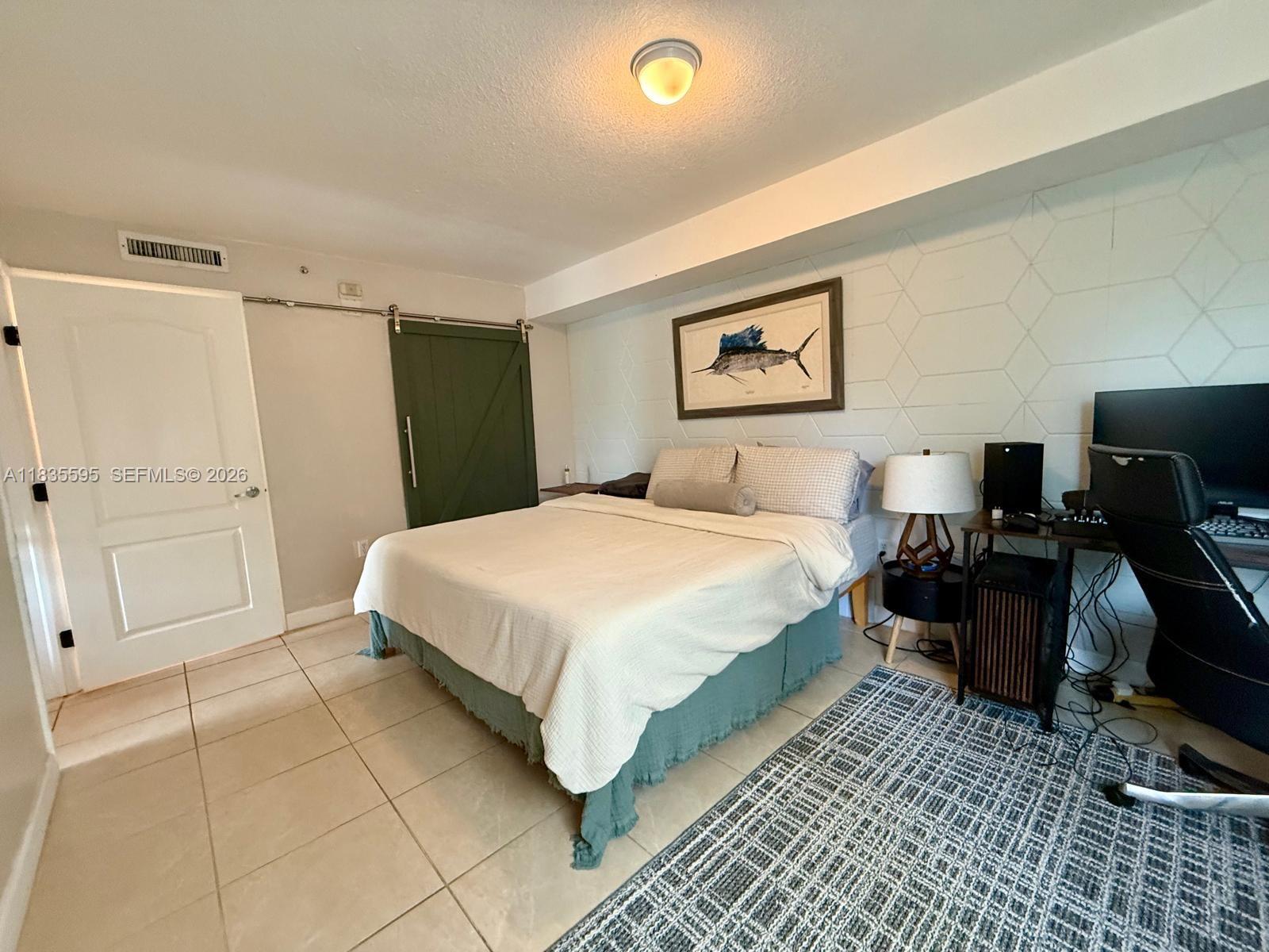 280 SW 20th Rd #404, Miami FL 33129