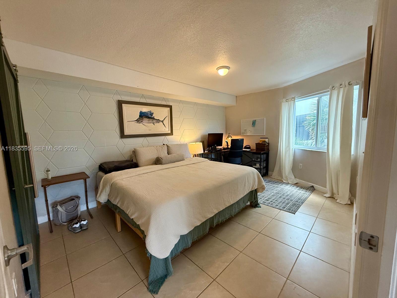 280 SW 20th Rd #404, Miami FL 33129