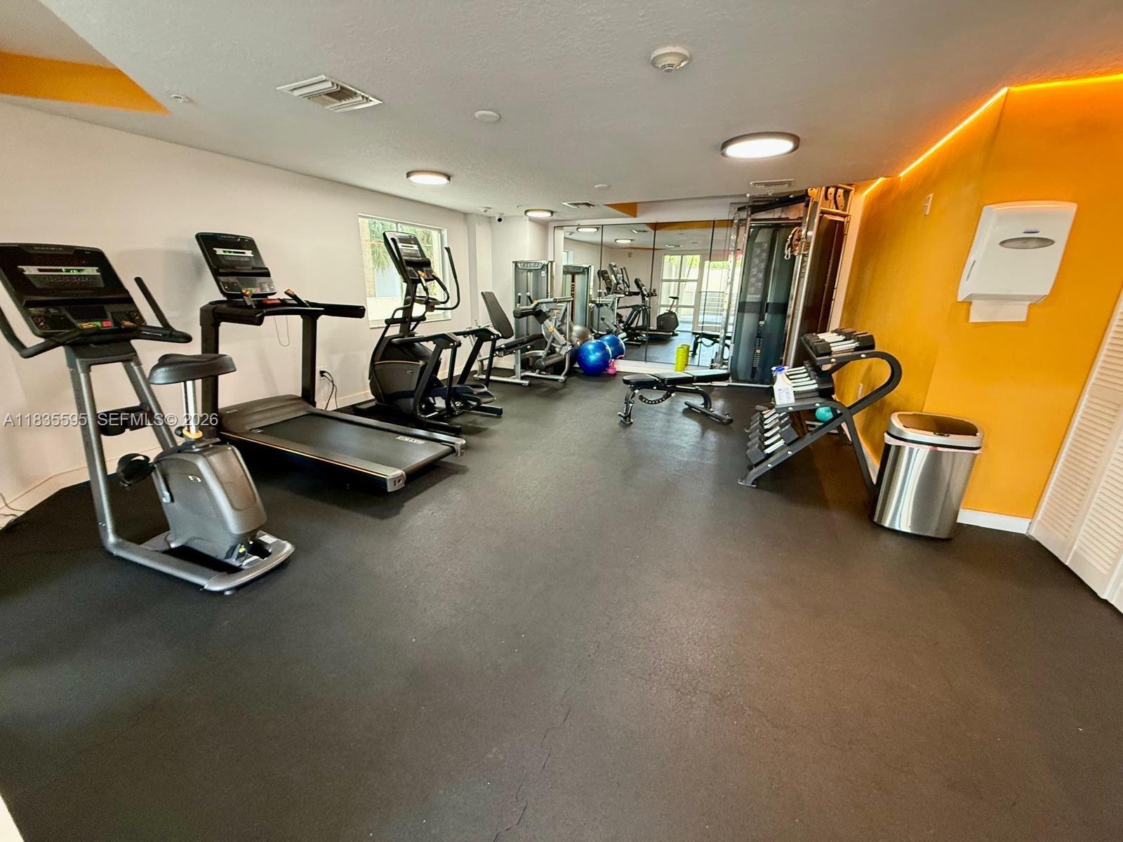 280 SW 20th Rd #404, Miami FL 33129