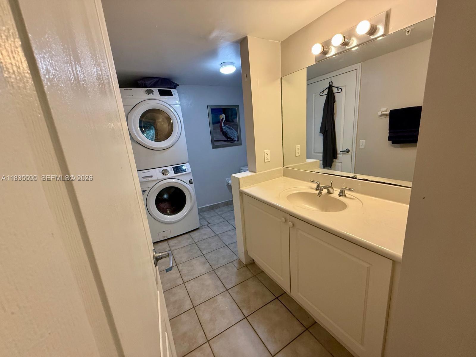280 SW 20th Rd #404, Miami FL 33129