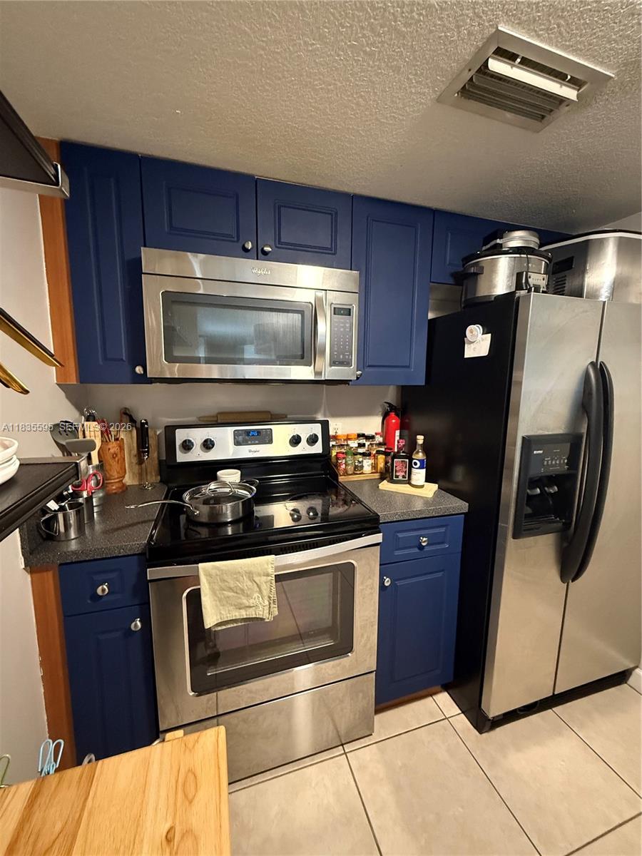 280 SW 20th Rd #404, Miami FL 33129