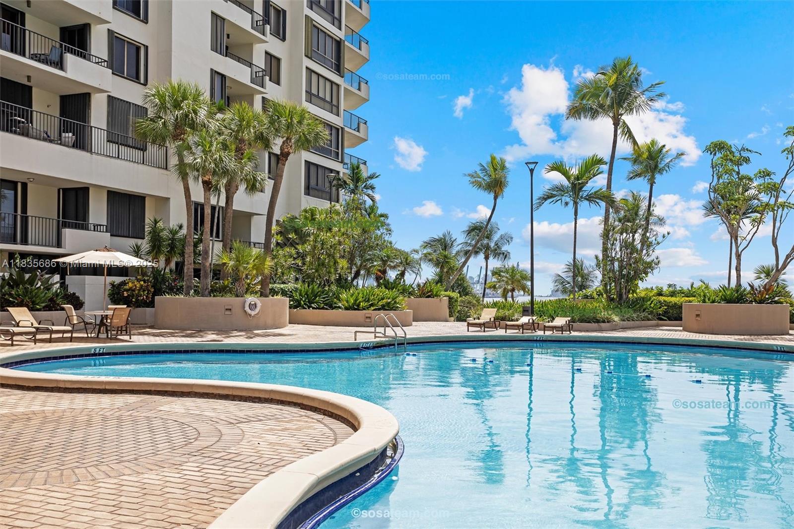 520 Brickell Key Dr #A1404, Miami FL 33131