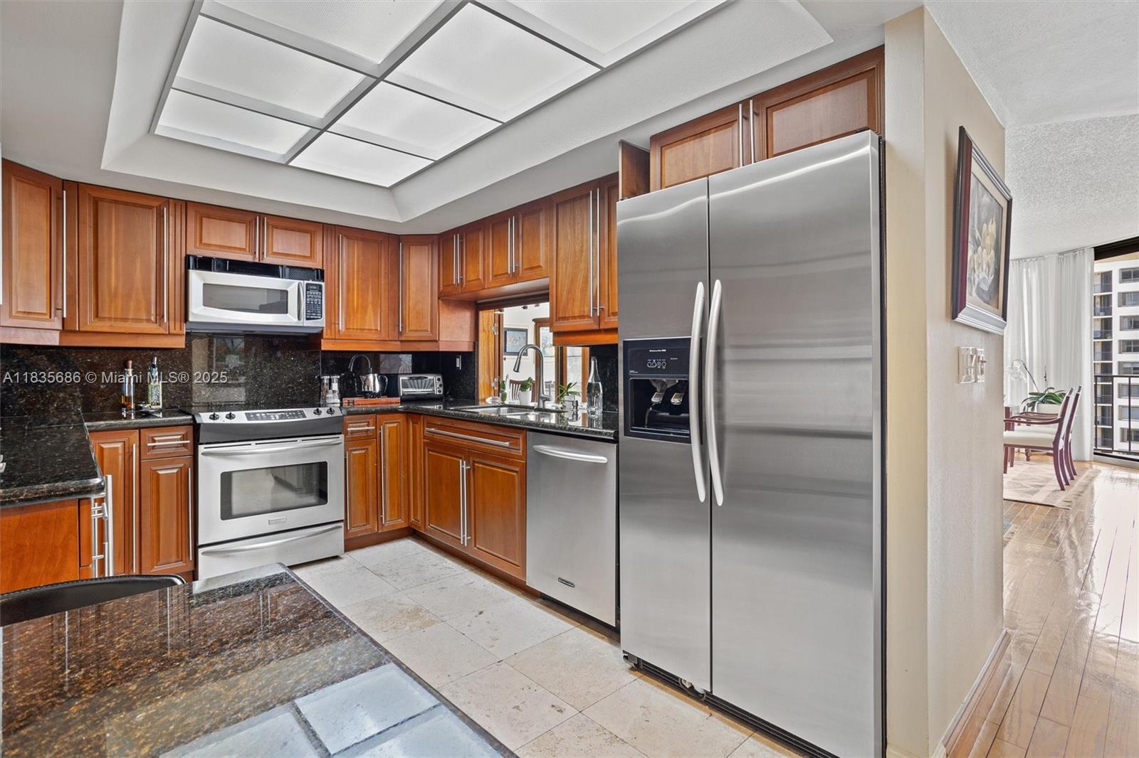 520 Brickell Key Dr #A1404, Miami FL 33131