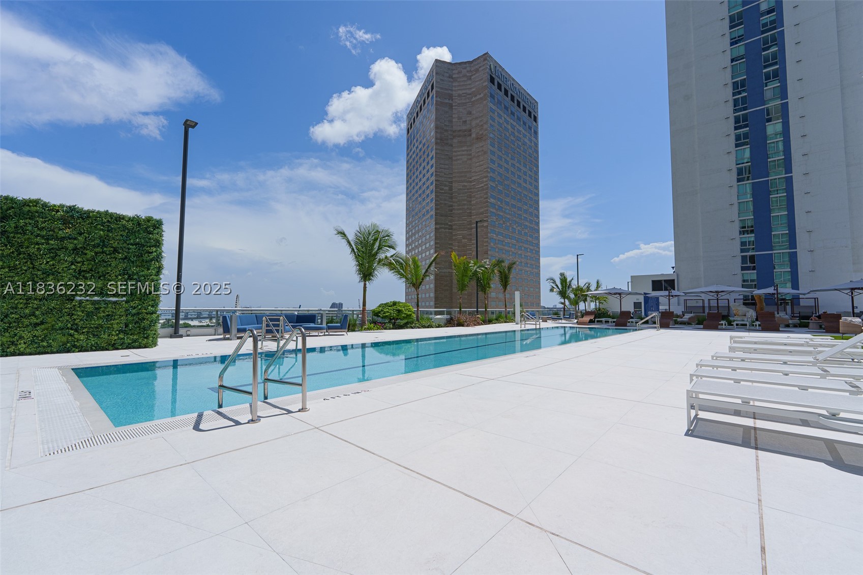 335 S Biscayne Blvd #3410, Miami FL 33131